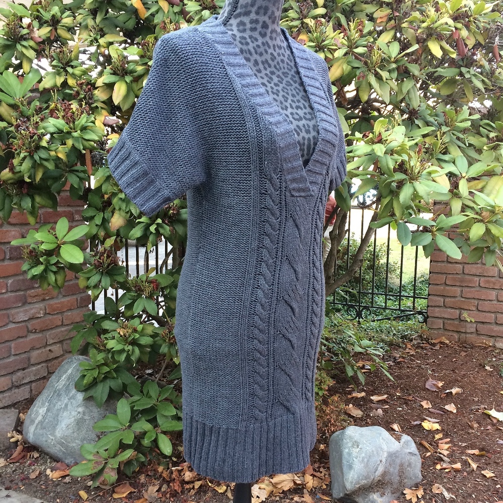 GAP Gray Cable Knit Sweater Dress - Size Medium - Picture 4 of 8